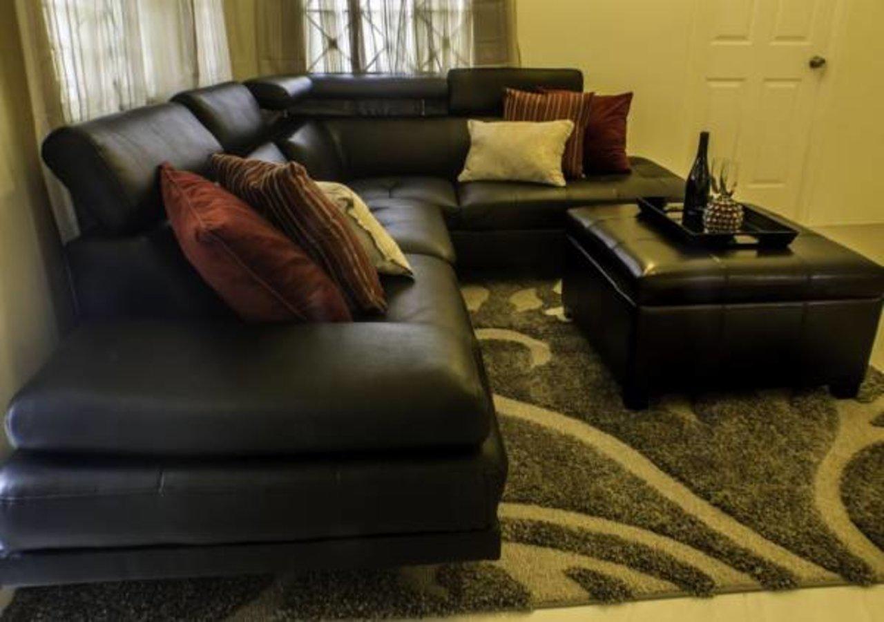 N2N Suites - Ochio Rios Vacation Home Ocho Rios Buitenkant foto